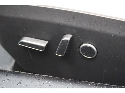 Used 2022 Tesla Model S Plaid AWD/4WD image 14