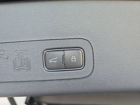 New 2026 Lincoln Aviator Black Label w/ Jet Appearance Package image 13