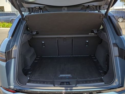 New 2026 Land Rover Range Rover Evoque S image 24