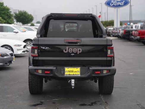 Used 2022 Jeep Gladiator Rubicon w/ Trailer Tow Package AWD/4WD image 7