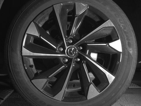 Used 2025 MAZDA CX-50 2.5 Hybrid w/ Premium Plus Pkg image 14