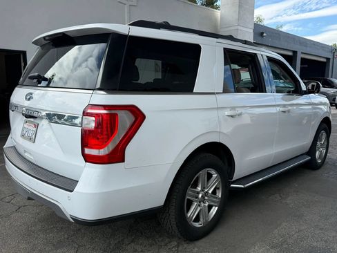 Used 2020 Ford Expedition XLT w/ Equipment Group 202A RWD image 6