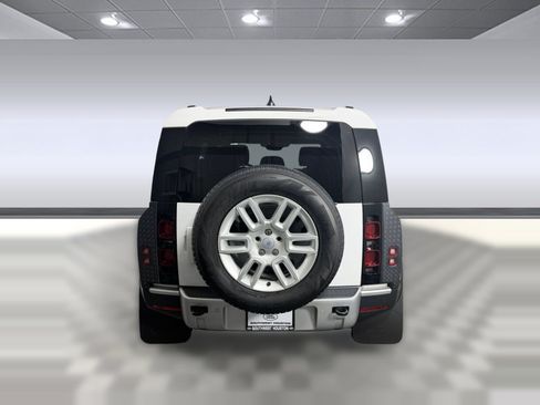 Used 2024 Land Rover Defender 110 S AWD/4WD image 10