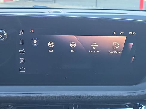 Used 2025 Buick Envista Sport Touring image 27