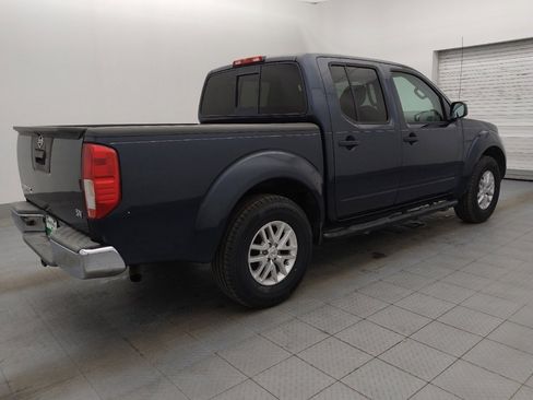 Used 2019 Nissan Frontier SV image 10