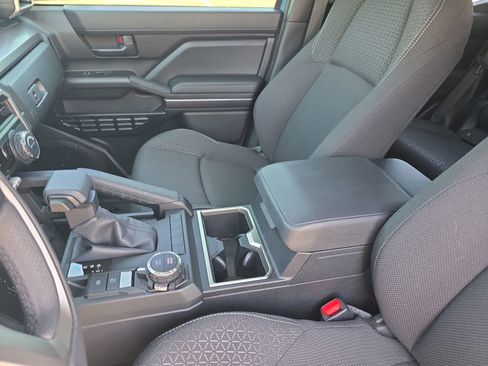 Used 2026 Toyota 4Runner SR5 AWD/4WD image 13