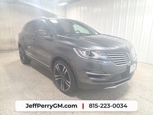 Used 2017 Lincoln MKC Reserve w/ Lincoln MKC Climate Package AWD/4WD image 12