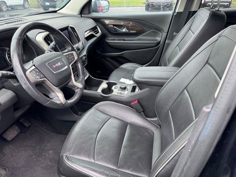 Used 2020 GMC Terrain Denali w/ Denali Premium Package AWD/4WD image 7
