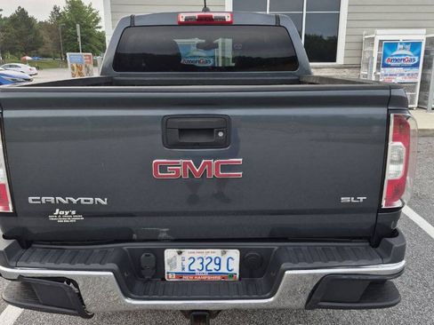 Used 2015 GMC Canyon SLT AWD/4WD image 4