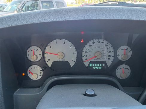 Used 2007 Dodge Ram 1500 Truck SLT RWD image 9