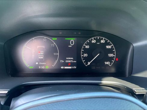 Used 2025 Honda CR-V Sport image 25