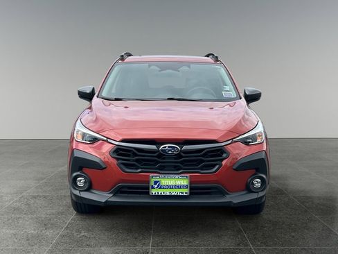 Used 2024 Subaru Crosstrek 2.0i Premium w/ Crosstrek Mirror Package AWD/4WD image 2