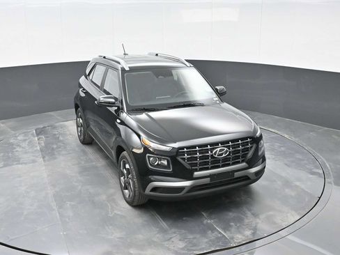 New 2026 Hyundai Venue SEL image 22