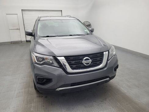 Used 2020 Nissan Pathfinder S image 14