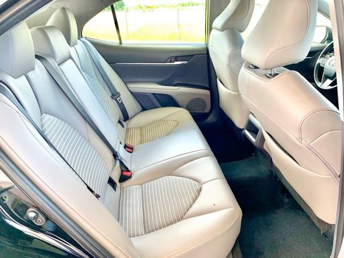 Used 2023 Toyota Camry SE FWD image 23
