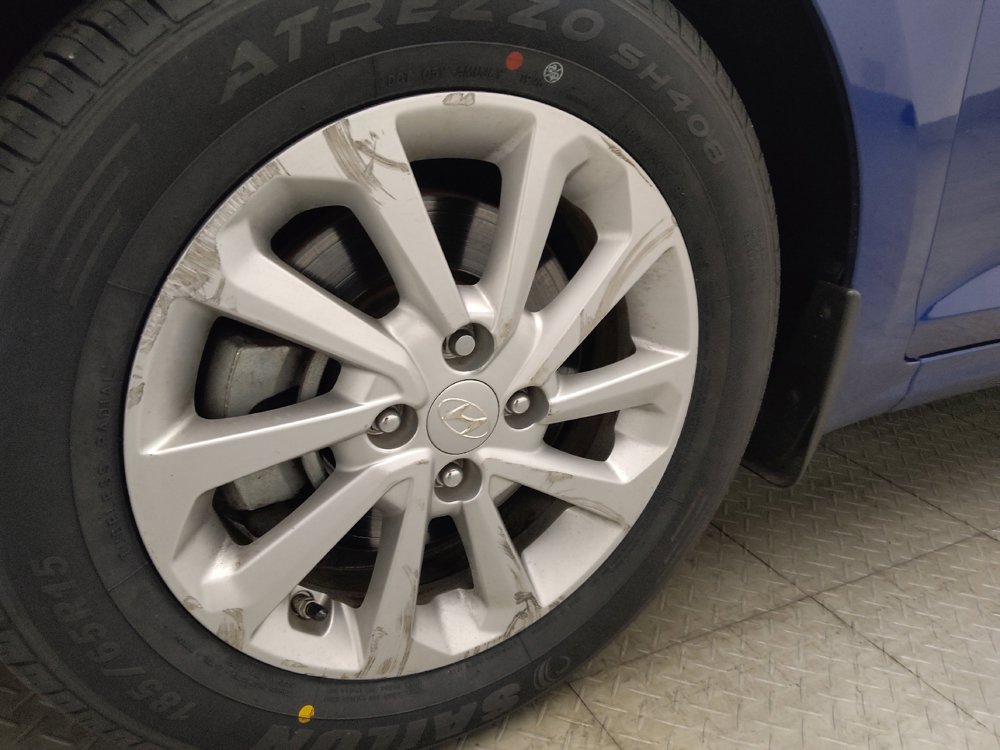 Used 2020 Hyundai Accent SEL FWD image 31