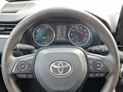 Used 2021 Toyota RAV4 XLE w/ Convenience Package image 20
