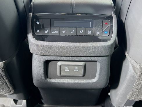 Used 2026 INFINITI QX60 Luxe w/ Cargo Package image 27