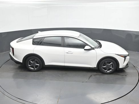 Used 2025 Kia K4 FWD image 34