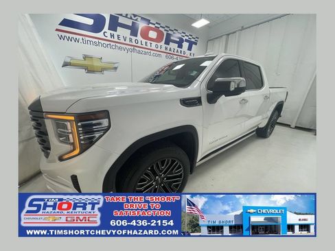 Used 2022 GMC Sierra 1500 Denali Ultimate AWD/4WD image 1
