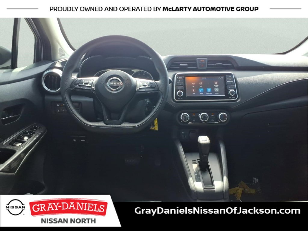 Used 2025 Nissan Versa S w/ S Plus Package FWD image 9
