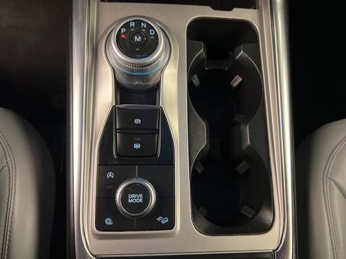 Certified 2021 Ford Explorer XLT w/ Equipment Group 202A image 16