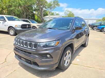 Used 2024 Jeep Compass Latitude