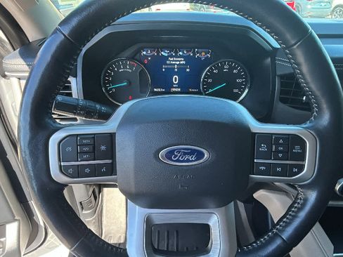 Used 2022 Ford Expedition Max XLT AWD/4WD image 18