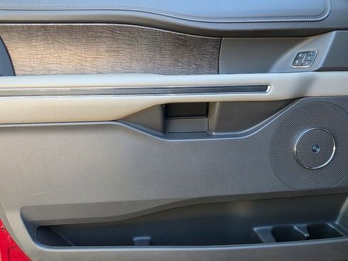 Used 2020 Ford Expedition Limited w/ Texas Edition Package image 22