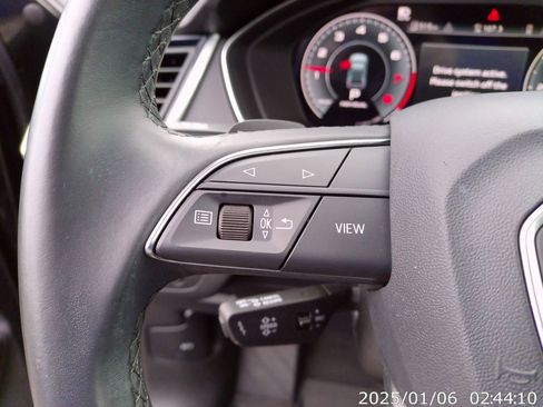 Certified 2023 Audi Q5 2.0T Premium Plus w/ Premium Plus Package image 45