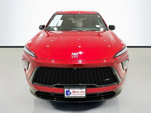 Used 2026 Buick Enclave Sport Touring w/ Power Package image 2