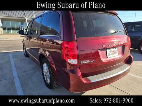 Used 2019 Dodge Grand Caravan SXT image 5