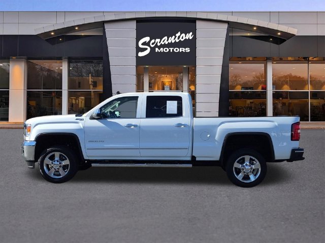 Used 2016 GMC Sierra 2500 SLT w/ Duramax Plus Package AWD/4WD image 2