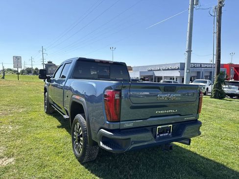 Used 2024 GMC Sierra 2500 Denali Ultimate w/ Max Trailering Package AWD/4WD image 12