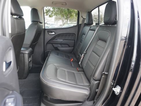 Used 2021 GMC Canyon Denali image 19