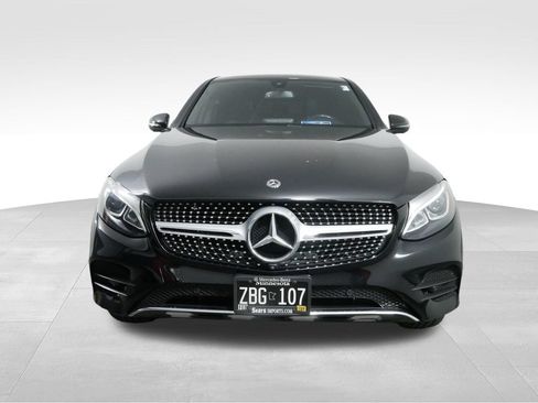 Used 2019 Mercedes-Benz GLC 300 4MATIC Coupe image 3