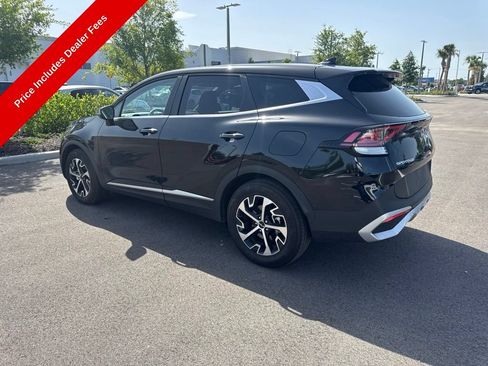 Used 2025 Kia Sportage EX FWD image 3