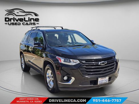 Used 2019 Chevrolet Traverse LT w/ LPO, Blackout Package image 5
