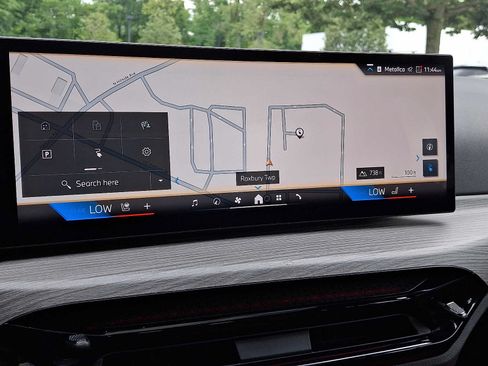 Used 2025 BMW i4 eDrive40 w/ Premium Package RWD image 18