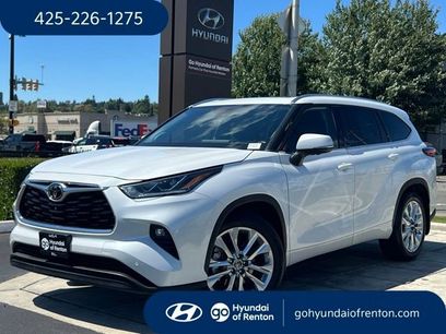 Used 2023 Toyota Highlander Limited