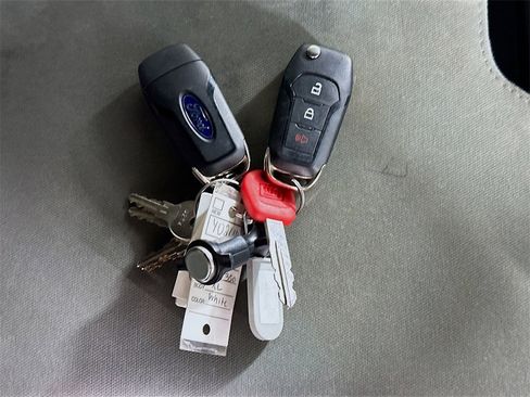 Used 2019 Ford F350 XL w/ Power Equipment Group image 35