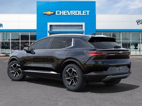 New 2025 Chevrolet Equinox EV LT w/ Convenience Package image 3