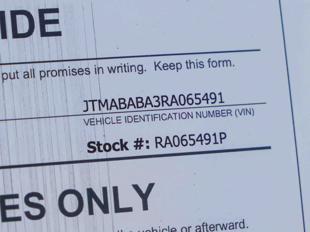 Used 2024 Subaru Solterra AWD/4WD image 28