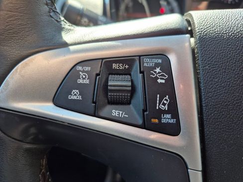 Used 2017 GMC Terrain SLE w/ Technology Package image 19