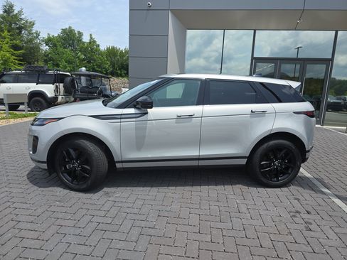 Certified 2025 Land Rover Range Rover Evoque S image 9