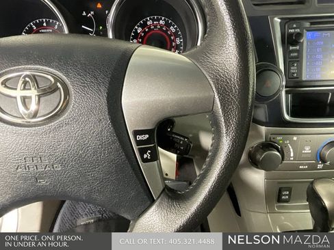 Used 2013 Toyota Highlander SE FWD image 45