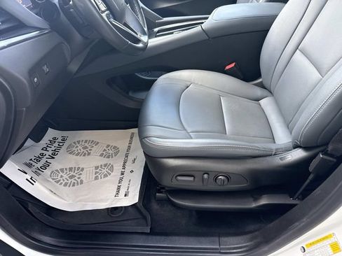 Used 2024 Buick Enclave Essence w/ LPO, Floor Liner Package AWD/4WD image 15