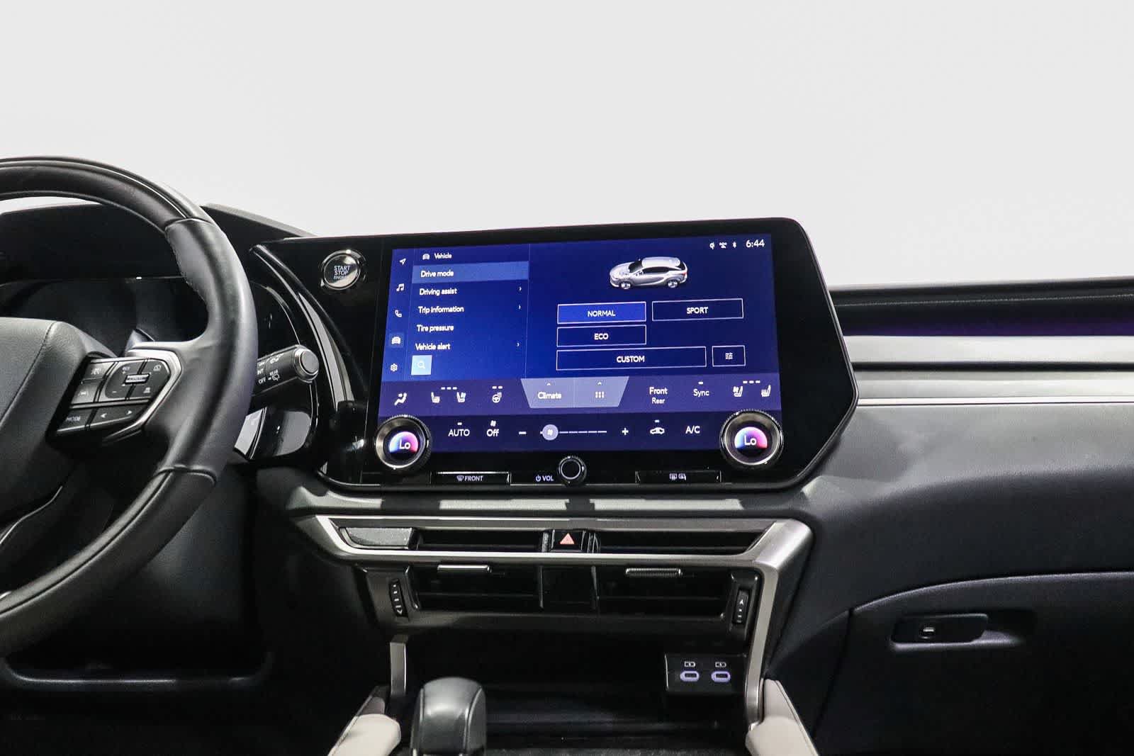 Used 2023 Lexus RX 350 Premium Plus w/ Cold Area Package FWD image 14