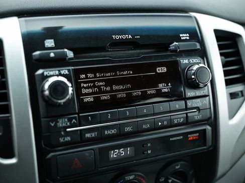 Used 2012 Toyota Tacoma PreRunner w/ SR5 Pkg image 35