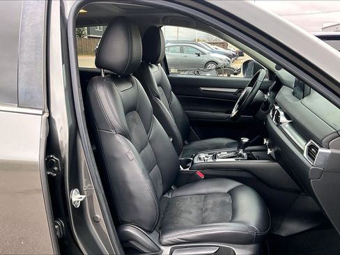 Used 2020 MAZDA CX-5 Touring image 8